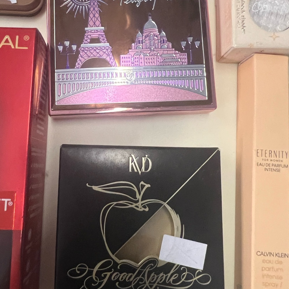 Kat von d foundation